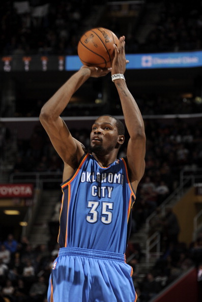 德转列21世纪参与进球榜：梅西1339球居首，C罗1253球第二（德转公布21世纪进球参与榜：梅西1339球登顶，C罗1253球居次）